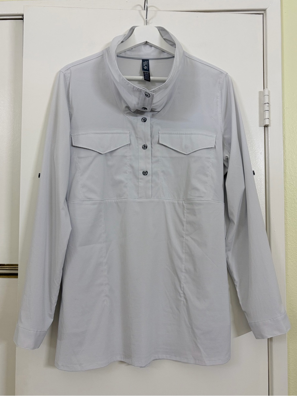 Mountain Hardwear Citypass Popover Shirt M Striped UPF 30 Hiking Travel Gorpcore